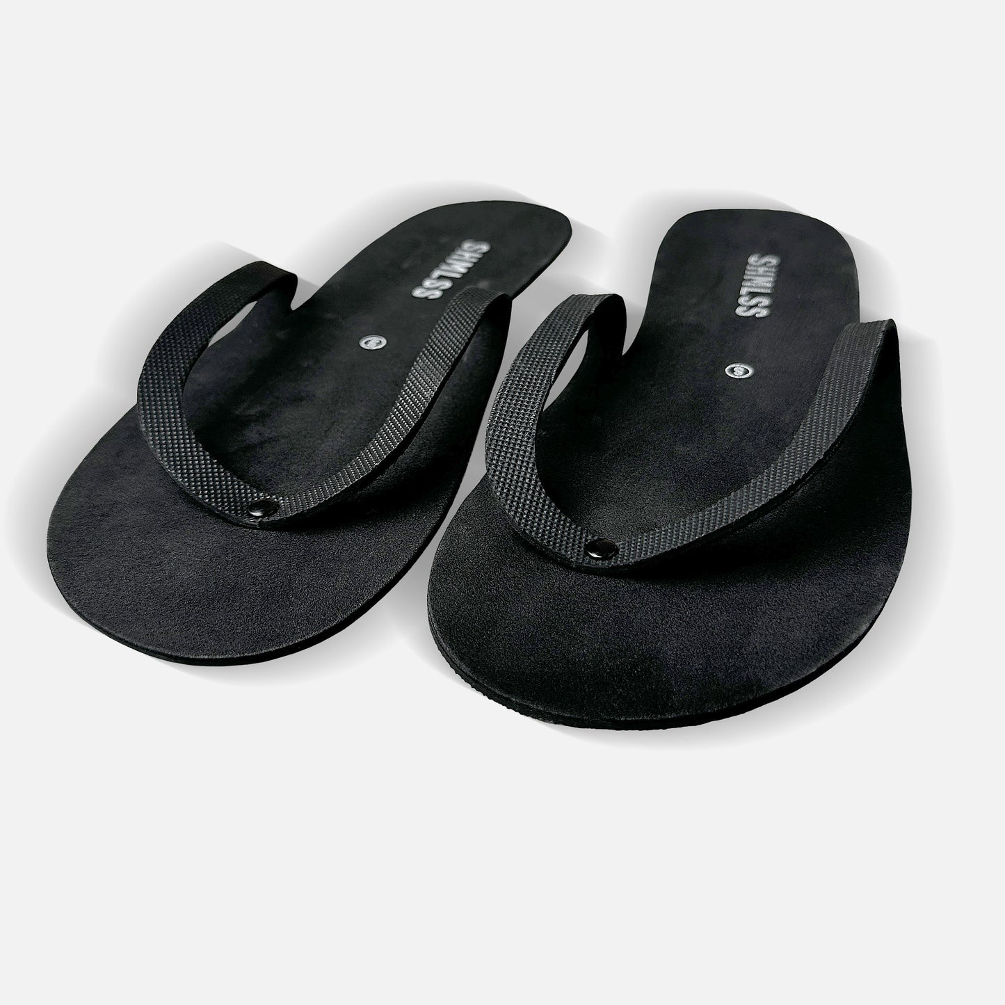 Black SHMLSS™ foldable emergency flip-flops for high heels – hero view